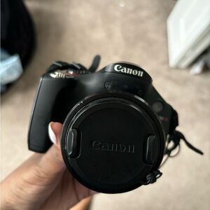 Canon SX30 IS camera